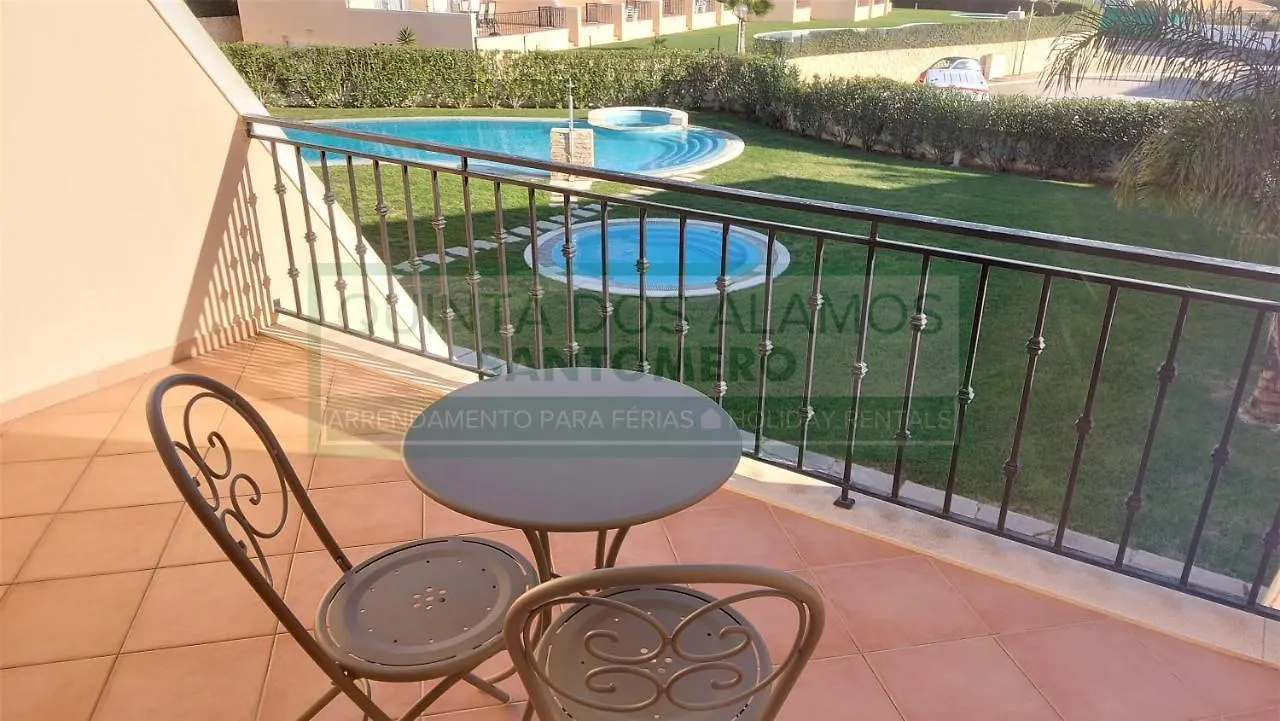 펜션 Moradia Townhouse Vila Rosal 2 알부페이라 포르투갈