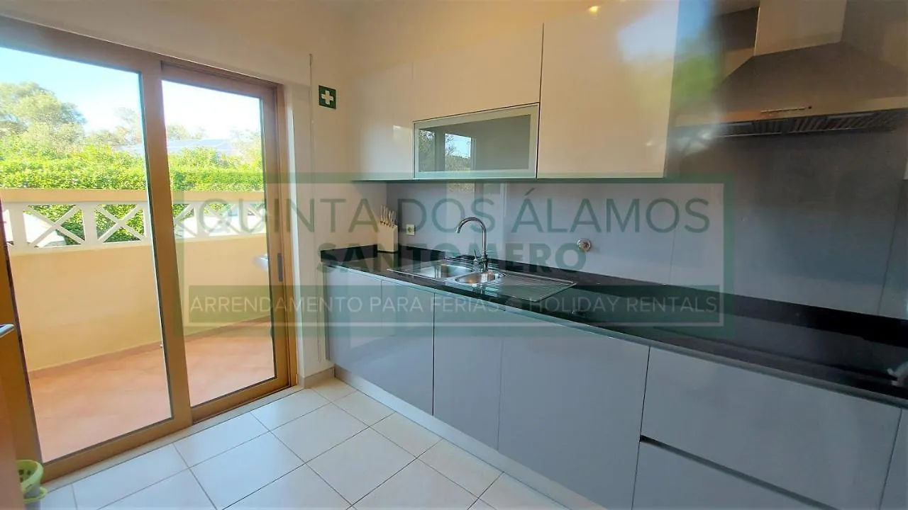 펜션 Moradia Townhouse Vila Rosal 2 알부페이라 포르투갈